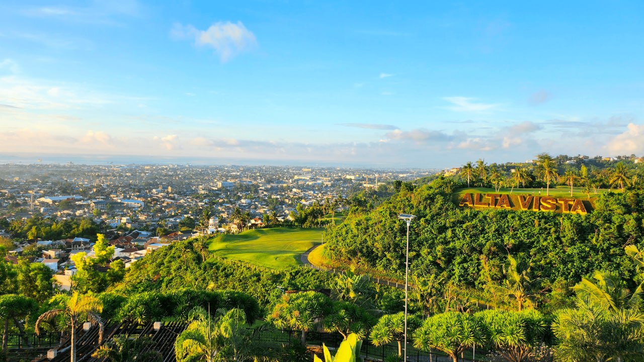 Alta Vista Golf & Country Club editorial view 2